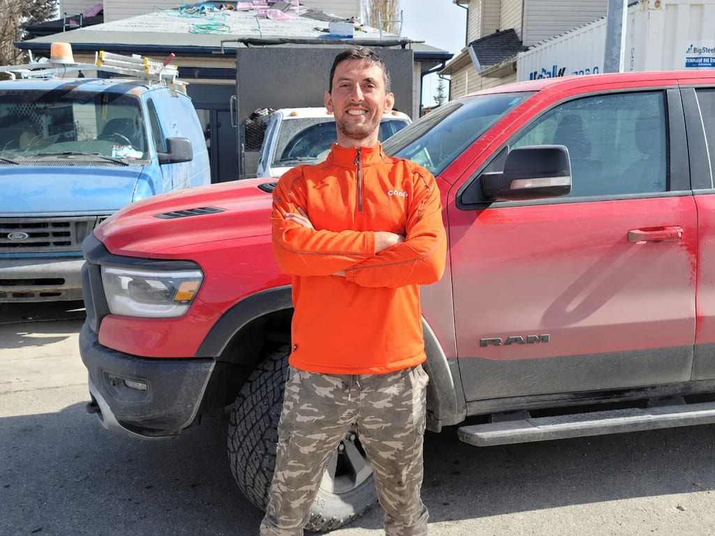 Ardit Shkalla, Owner & Operator of Fratello Roofing & Exteriors Ltd